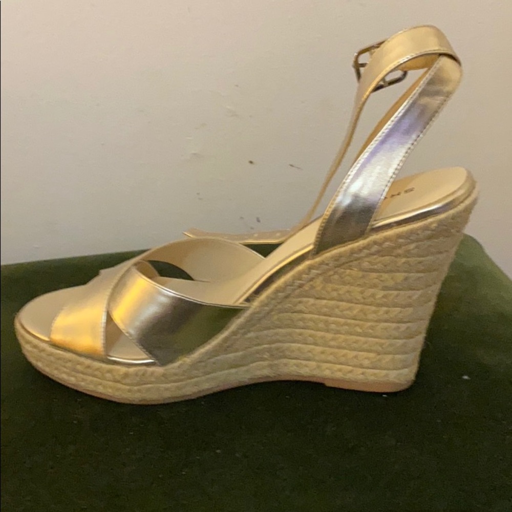 Sandals - Picture 3 of 7